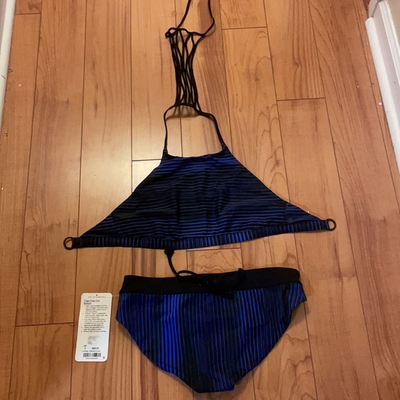 Lululemon tidal flow net top twisted bikini & bott - Picture 8 of 14